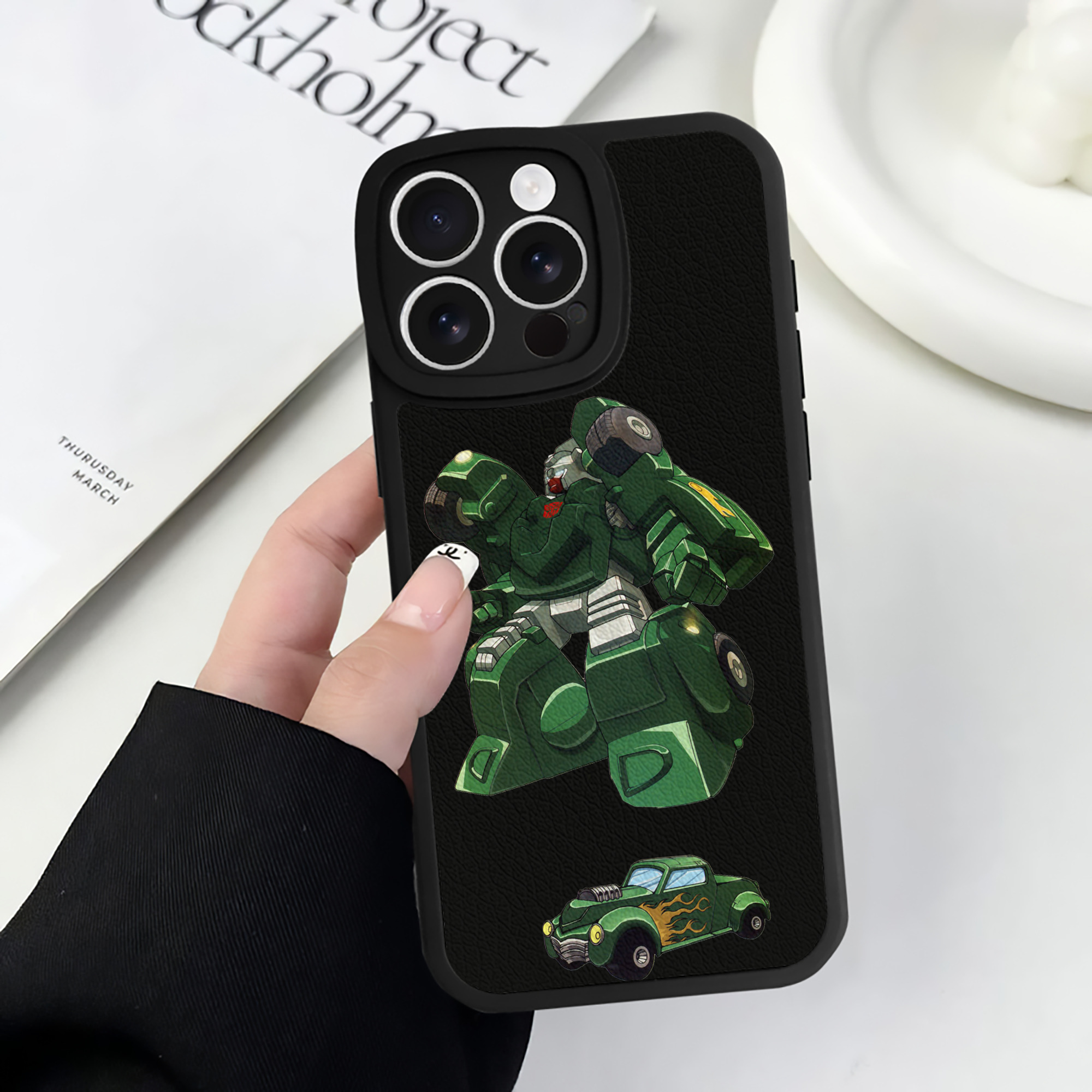（画像用）  【iPhone 16シリーズ対応】シリコンスマホケース（レザー調） 材質：シリコン